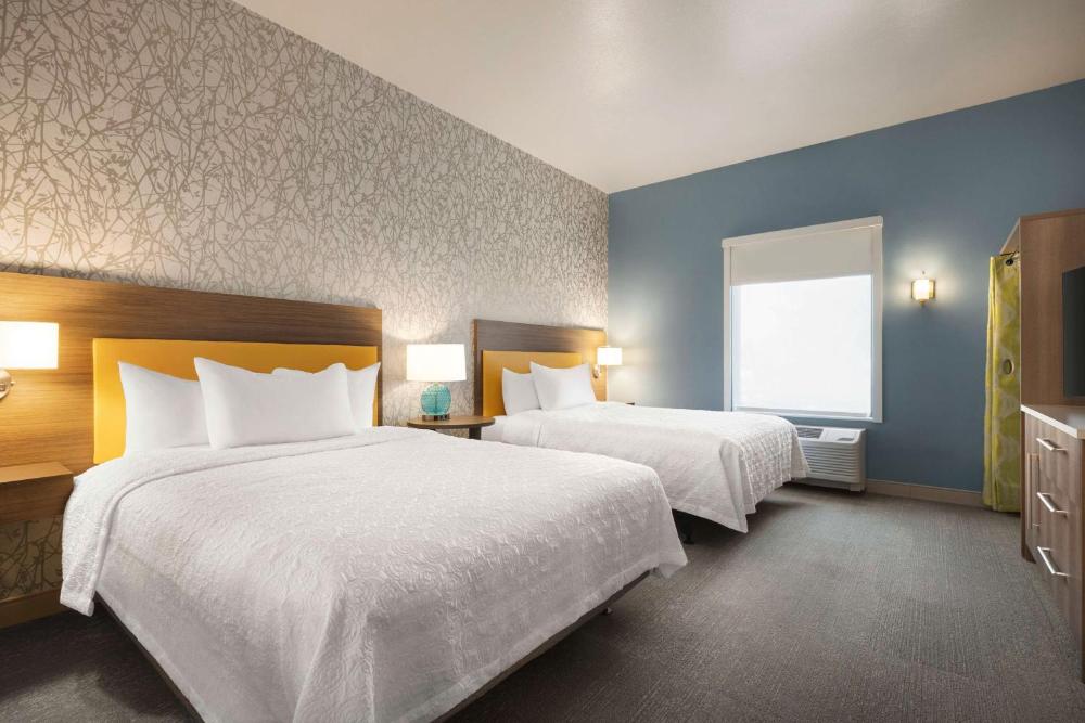 Studio Suite with Two Queen Beds - Hearing Accessible interior
